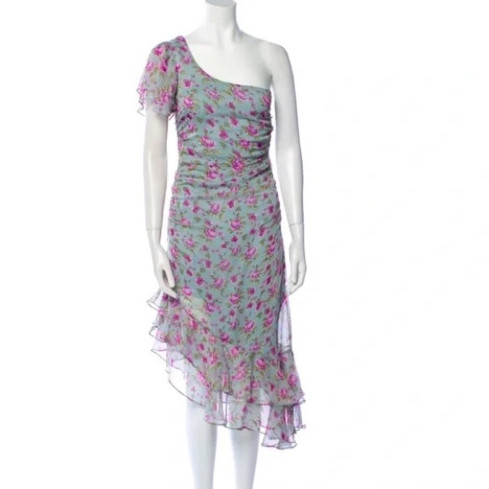 Astr the Label Size Small floral dress